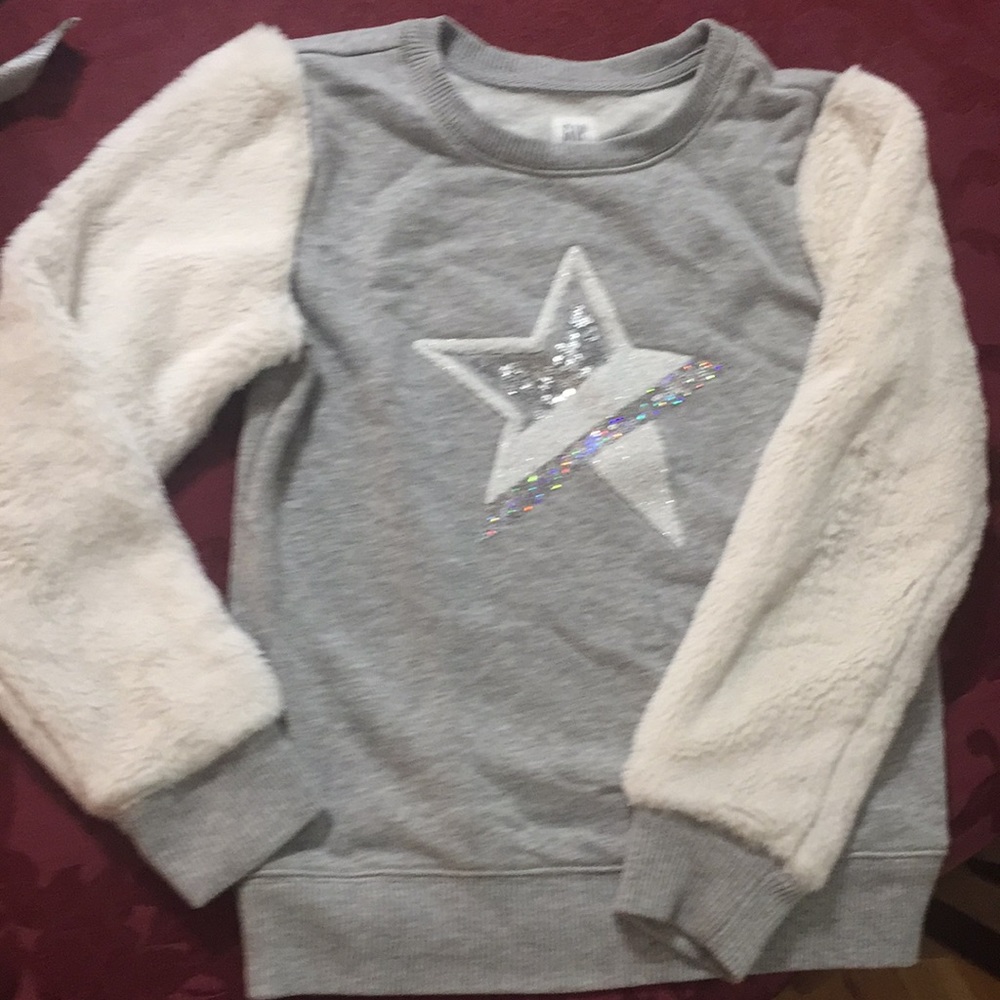 Gap sweatshirt
